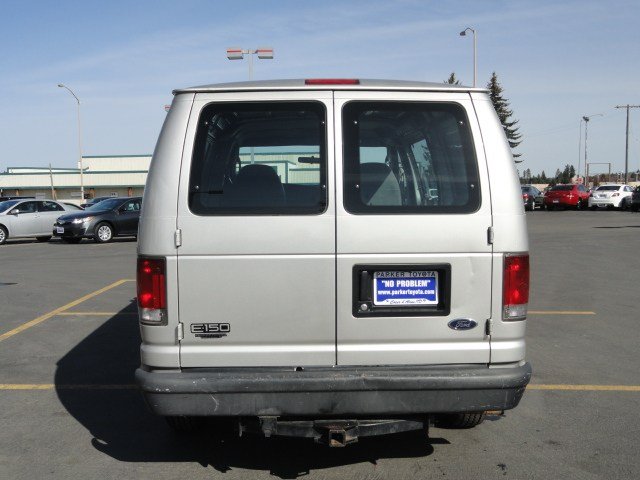 Ford Econoline 2003 photo 4