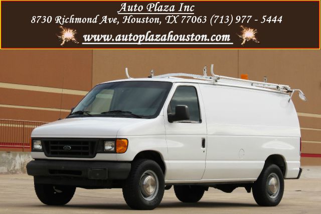 Ford Econoline 2003 photo 4