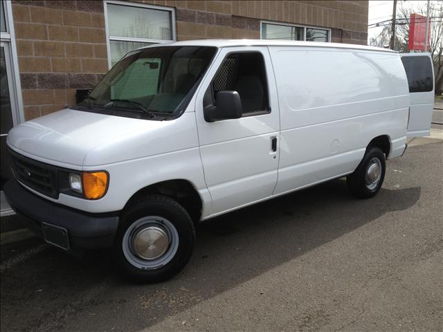 Ford Econoline 2003 photo 5