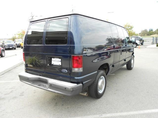 Ford Econoline 2003 photo 5