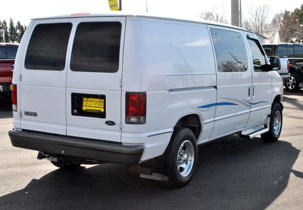 Ford Econoline 2003 photo 4