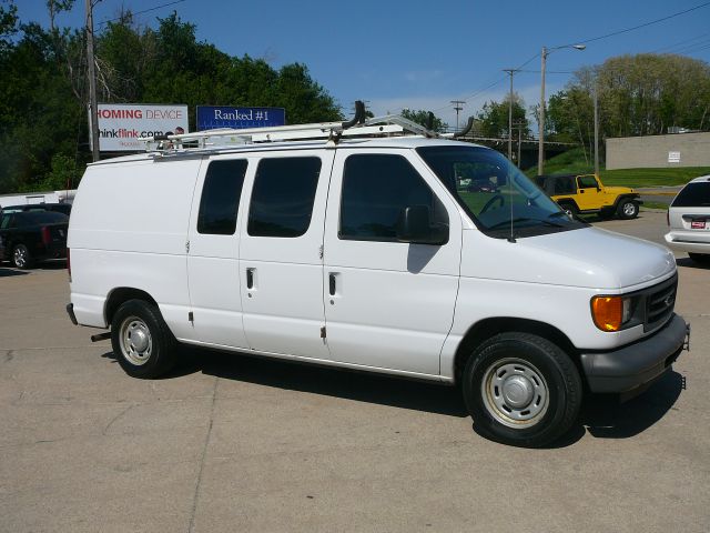 Ford Econoline FD17 Passenger Van