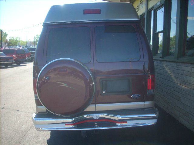 Ford Econoline 2004 photo 5