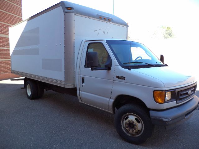 Ford Econoline 2005 photo 4