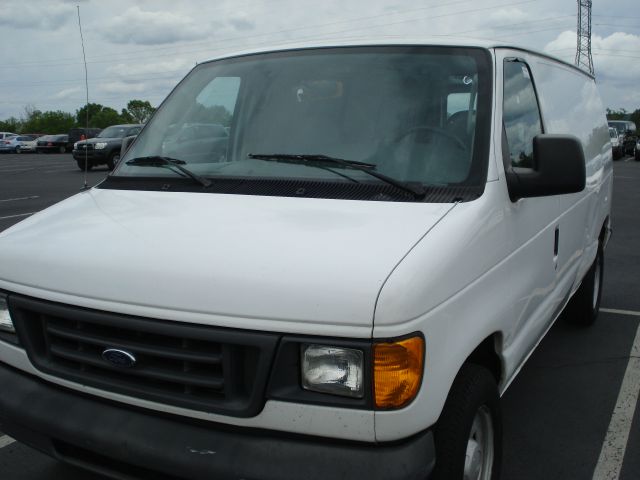 Ford Econoline 2005 photo 6