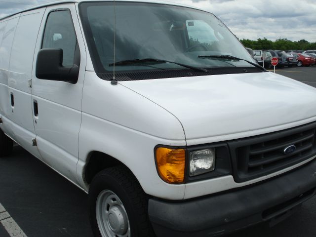 Ford Econoline 2005 photo 7