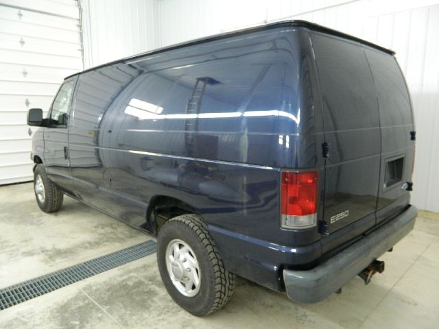 Ford Econoline 2005 photo 8