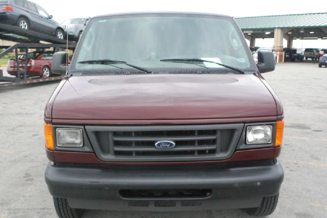 Ford Econoline Awd-turbo Passenger Van