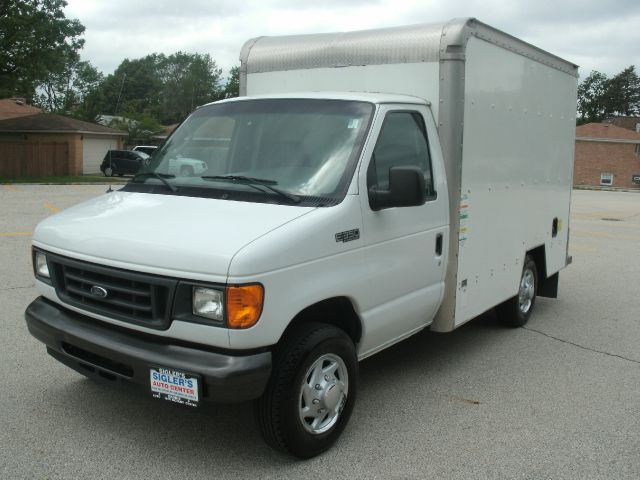 Ford Econoline 2005 photo 14