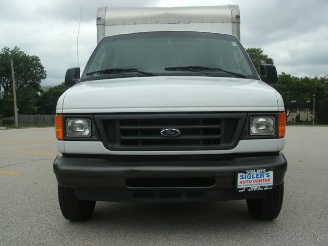 Ford Econoline 2005 photo 7