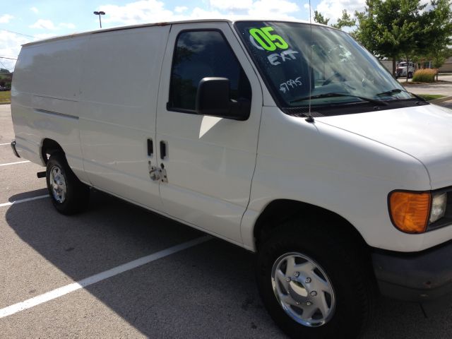 Ford Econoline 2005 photo 4