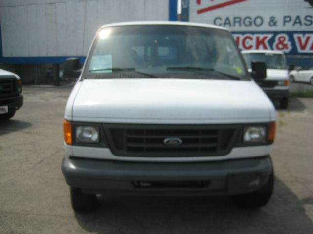 Ford Econoline 2005 photo 0