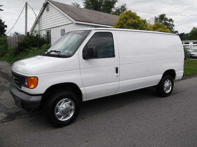 Ford Econoline 2005 photo 3