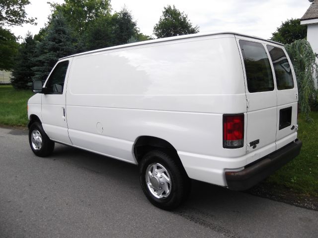 Ford Econoline 2005 photo 4