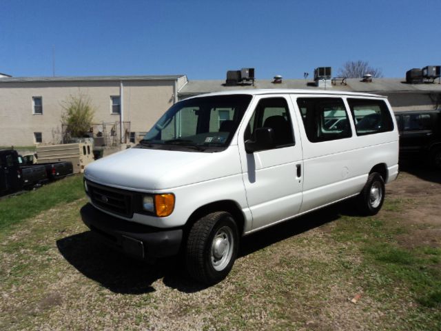 Ford Econoline 2005 photo 4