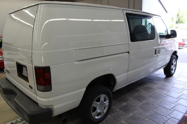 Ford Econoline 2006 photo 3