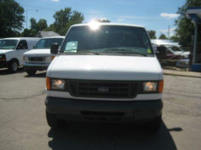 Ford Econoline 2006 photo 3