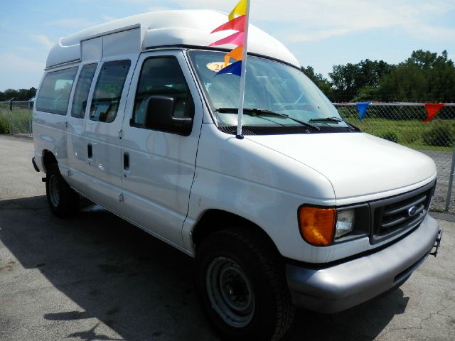 Ford Econoline 2006 photo 4