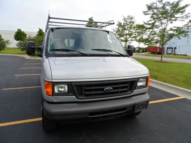 Ford Econoline 2006 photo 1