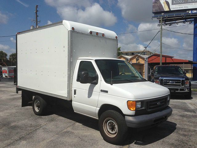 Ford Econoline 2006 photo 3