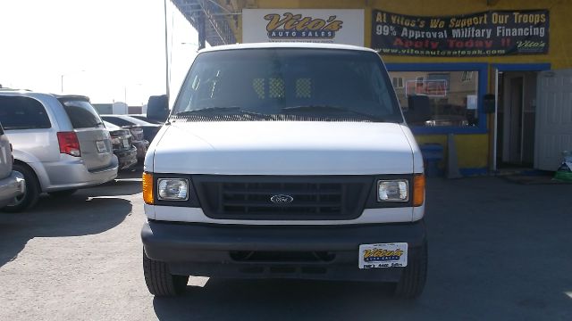 Ford Econoline 2006 photo 2