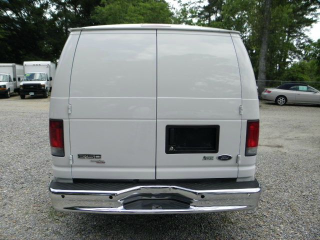 Ford Econoline 2006 photo 29