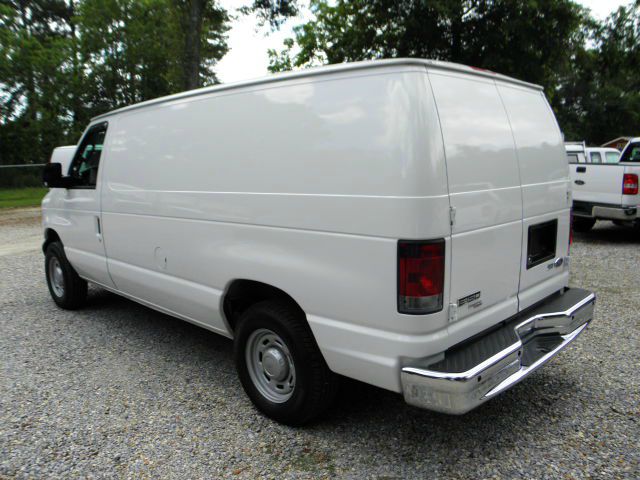 Ford Econoline 2006 photo 31