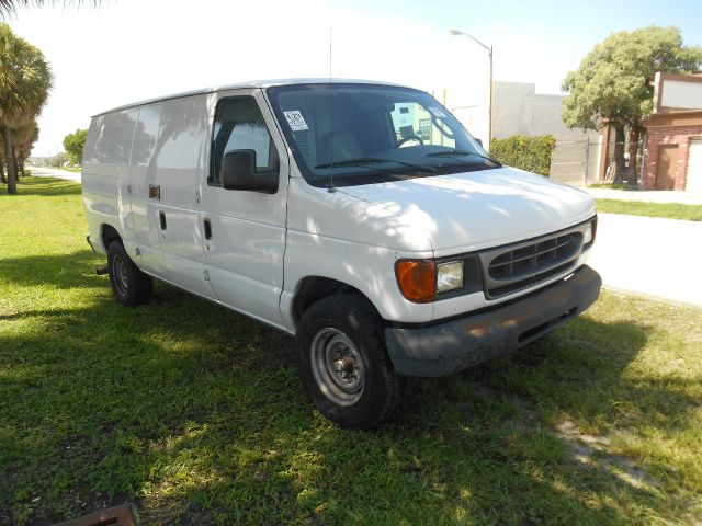 Ford Econoline 2006 photo 3