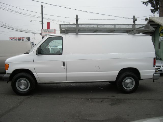 Ford Econoline 2006 photo 2