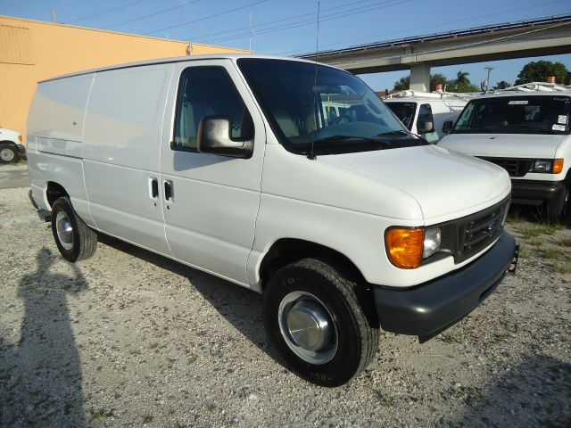 Ford Econoline 2006 photo 3