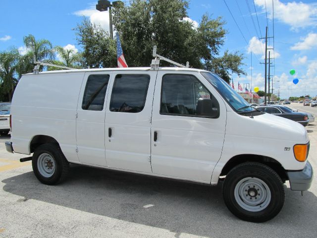 Ford Econoline 2006 photo 4