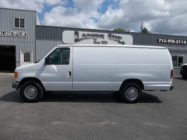 Ford Econoline 2006 photo 1