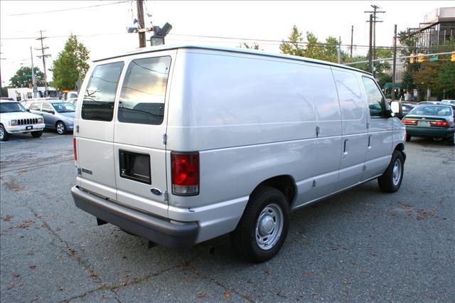 Ford Econoline 2006 photo 4