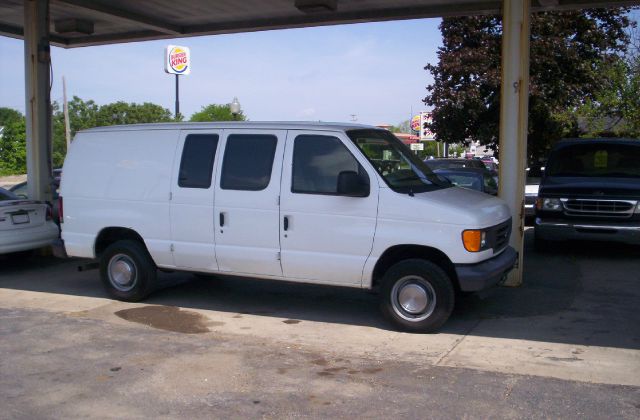 Ford Econoline 2006 photo 3