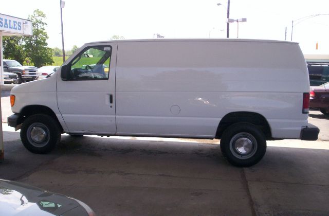 Ford Econoline 2006 photo 4