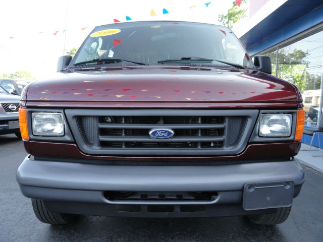 Ford Econoline 2006 photo 27