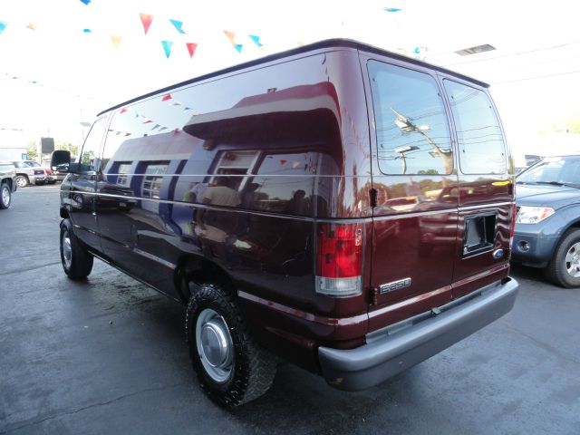 Ford Econoline 2006 photo 30