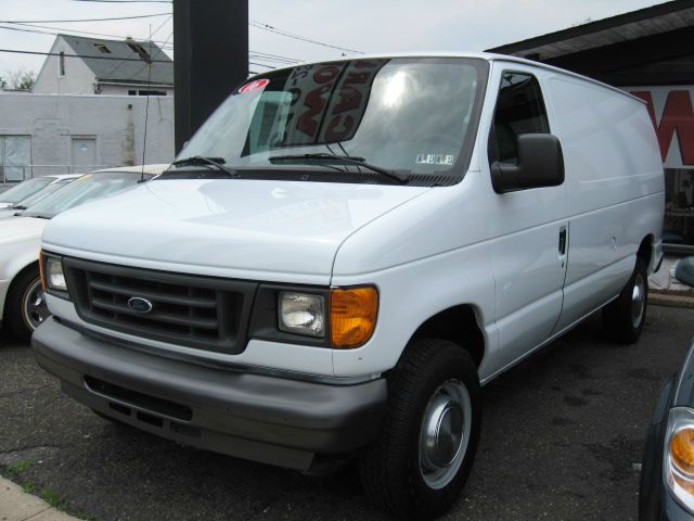 Ford Econoline 2006 photo 13