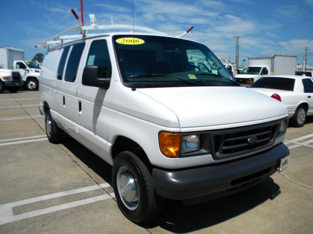 Ford Econoline 2006 photo 3