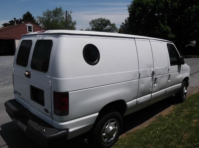 Ford Econoline 2006 photo 10