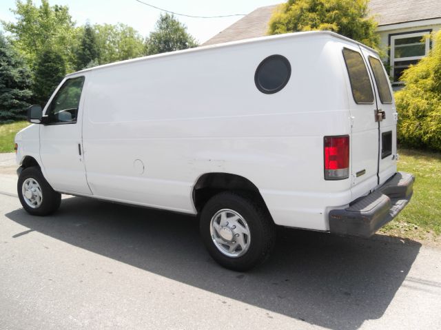 Ford Econoline 2006 photo 8