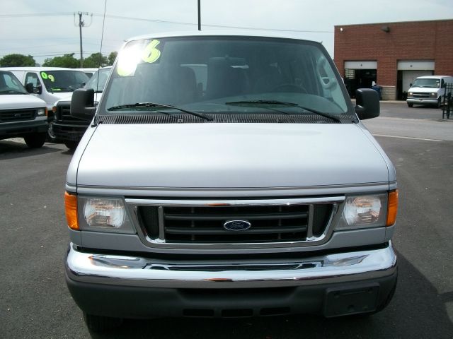 Ford Econoline 2006 photo 3