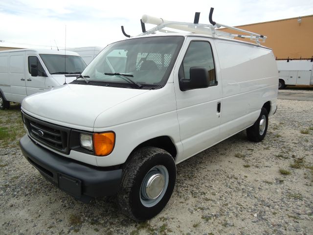 Ford Econoline 2006 photo 3