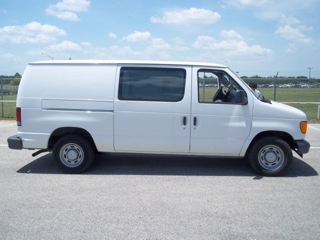 Ford Econoline 2006 photo 3