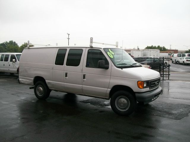 Ford Econoline 2006 photo 3