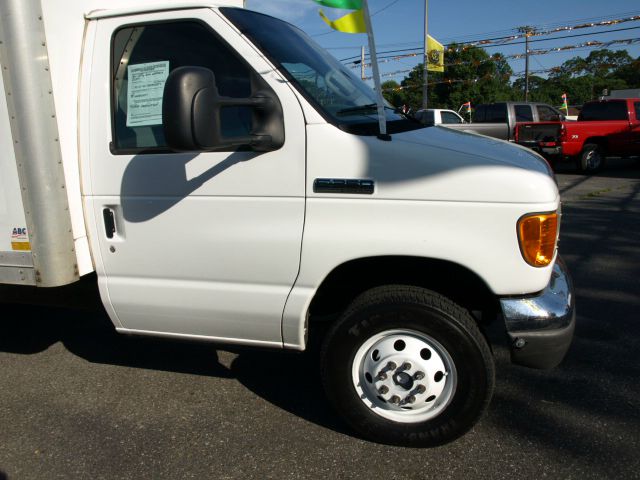 Ford Econoline 2006 photo 3