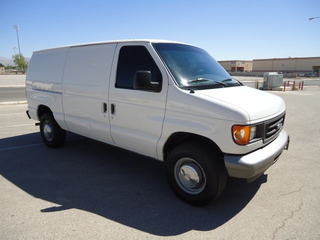 Ford Econoline 2006 photo 3