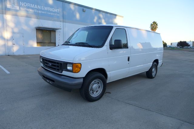 Ford Econoline 2006 photo 4