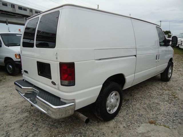 Ford Econoline Grand Touring Power Hard Top C Cargo Van