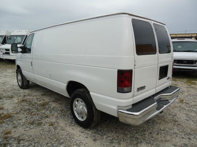 Ford Econoline 2006 photo 3